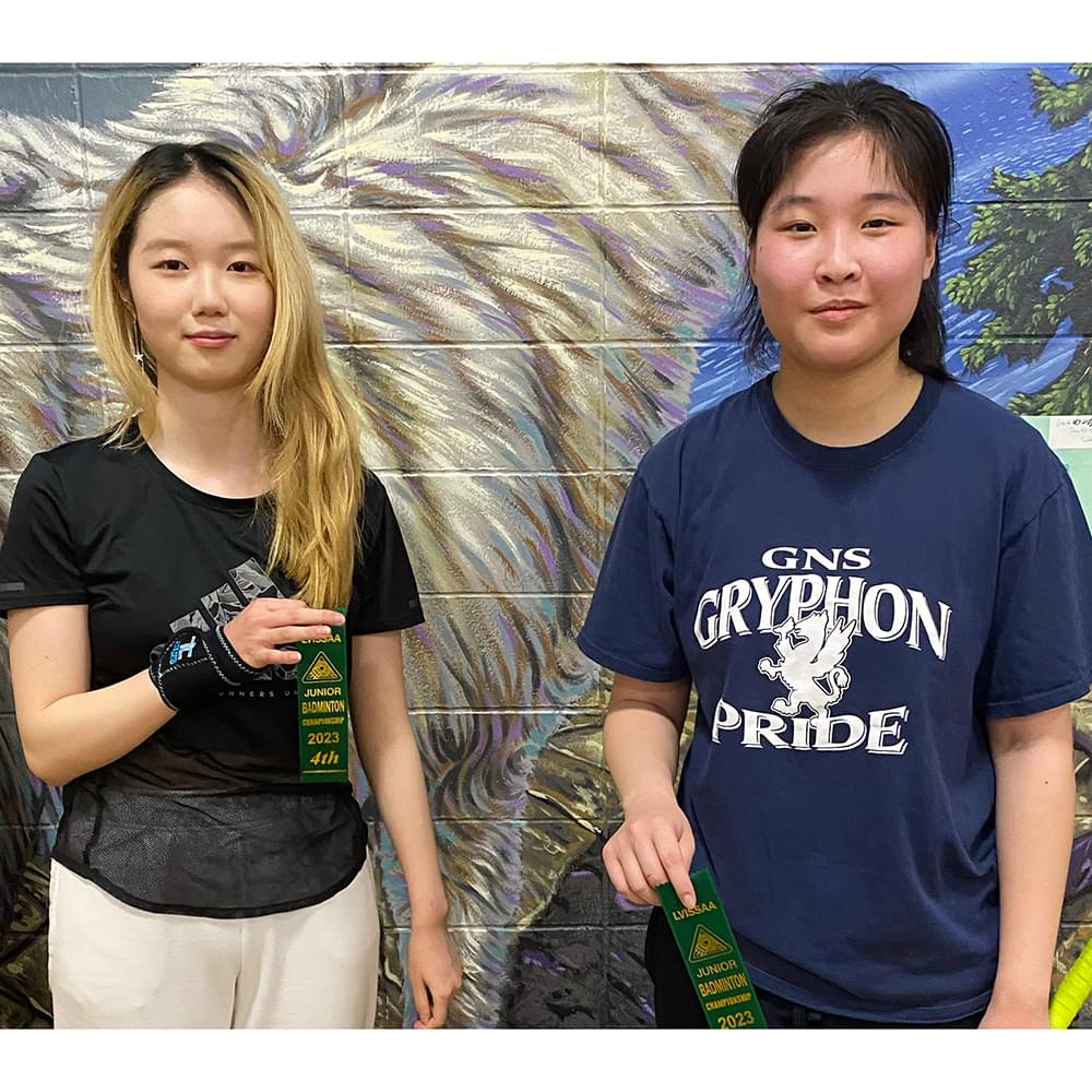 Two members of the Sr Badminton Team